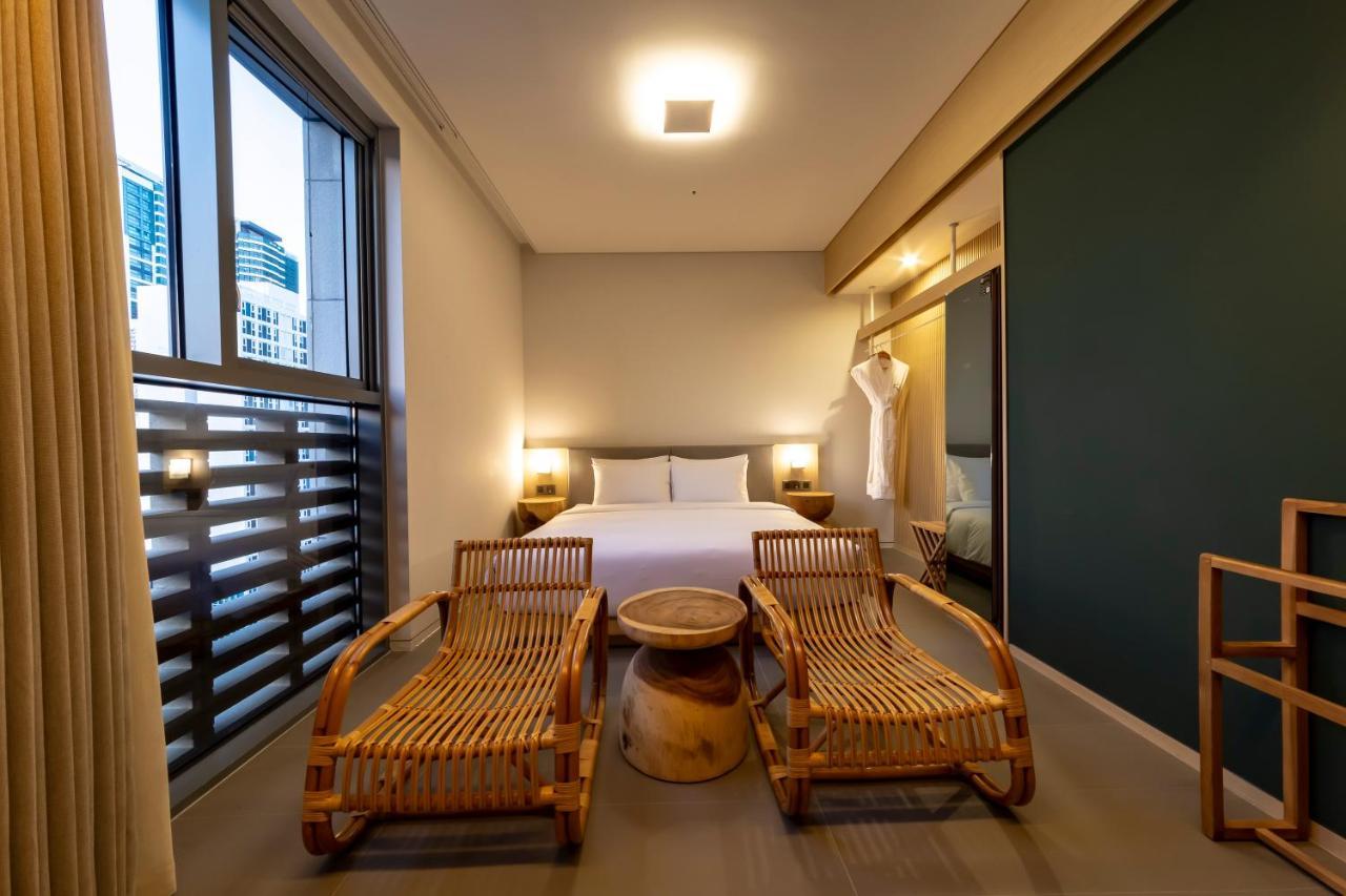 Hound Hotel Haeundae Signature Busan Bagian luar foto