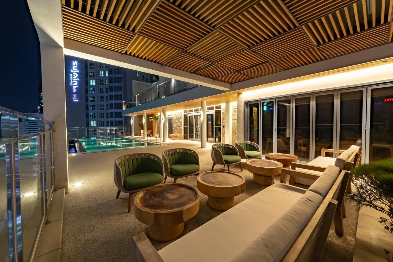 Hound Hotel Haeundae Signature Busan Bagian luar foto